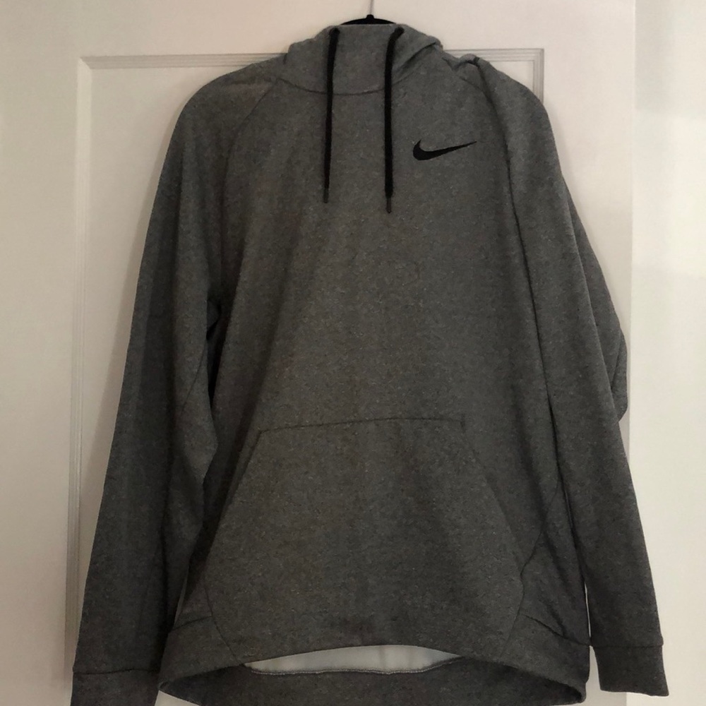Men’s Nike lightweight hoodie
